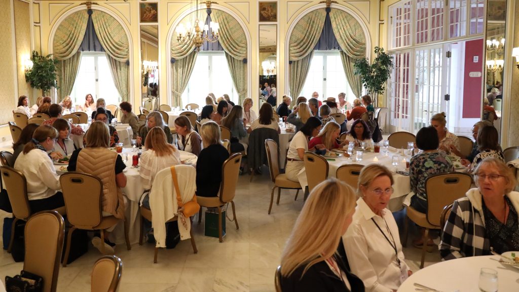 This image has an empty alt attribute; its file name is CJP2024-Companions-Lunch-1024x576.jpg